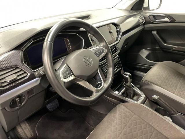 Volkswagen T-Cross image 2