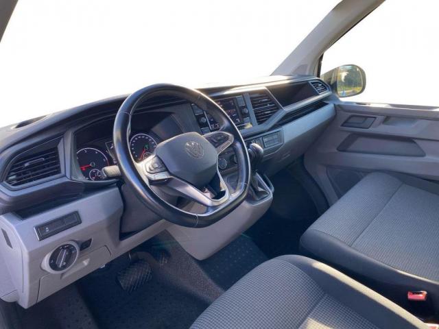 Volkswagen Transporter image 4