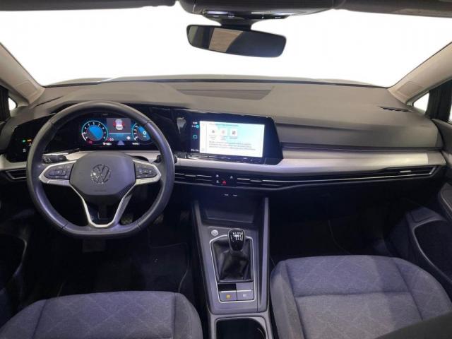 Volkswagen Golf image 6