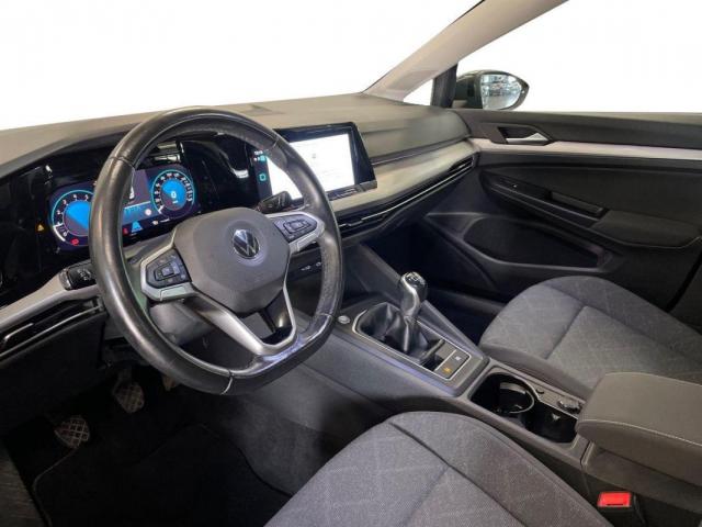 Volkswagen Golf image 8