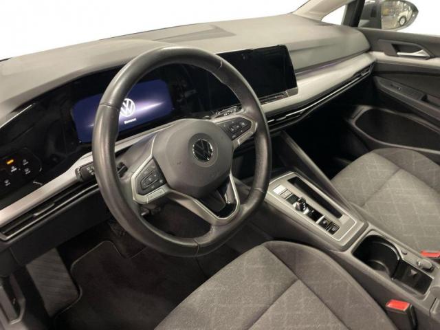 Volkswagen Golf image 6