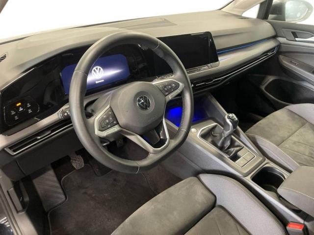 Volkswagen Golf image 9