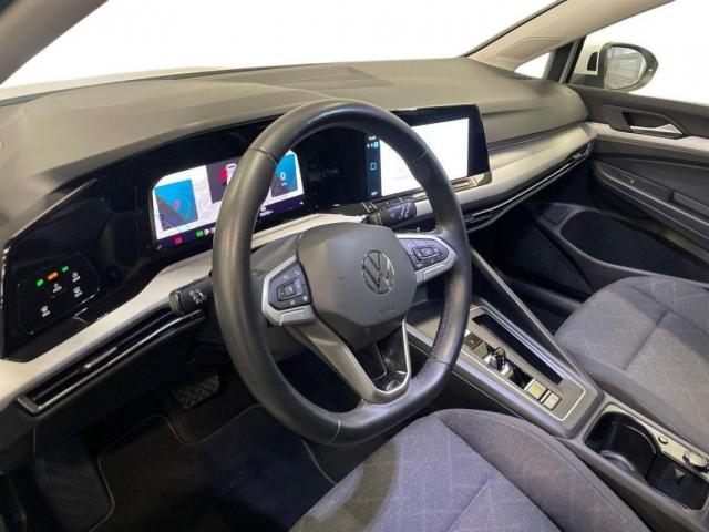 Volkswagen Golf image 6