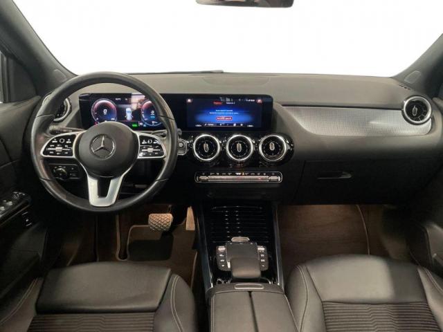 Mercedes Benz Gla image 3