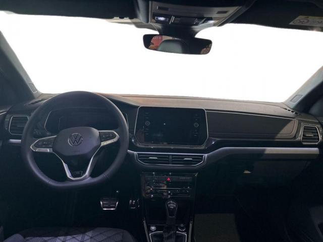 Volkswagen T-Cross image 1