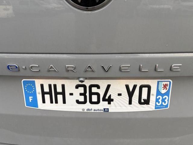 Volkswagen Caravelle image 5