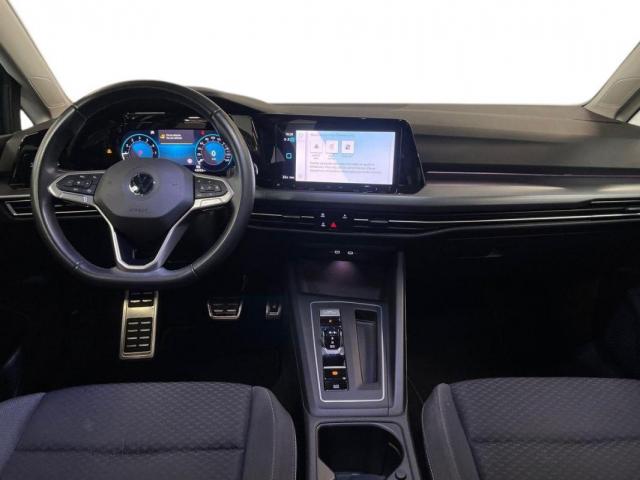Volkswagen Golf image 2