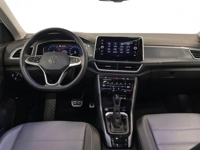 Volkswagen T-Roc image 9