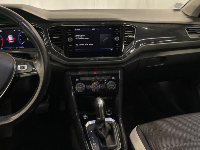 Volkswagen T-Roc image 2