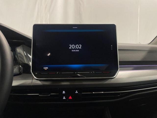 Volkswagen Golf image 7