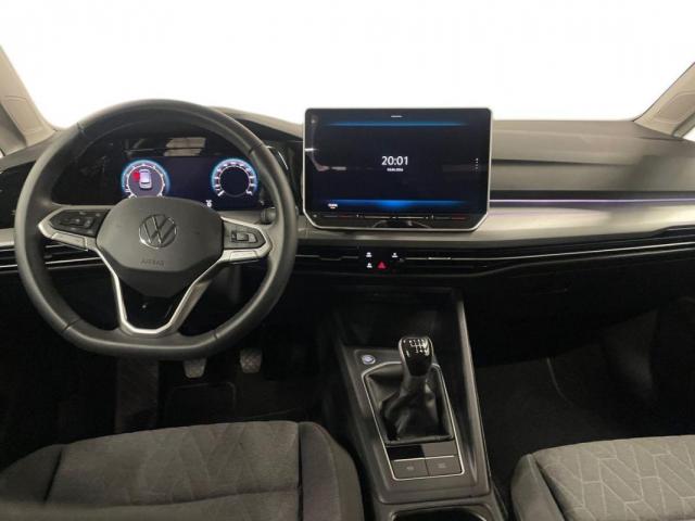 Volkswagen Golf image 4