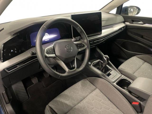 Volkswagen Golf image 9