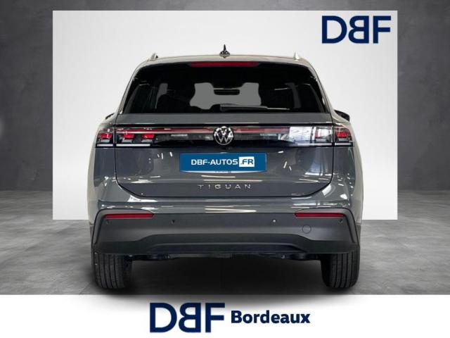 Volkswagen Tiguan image 8