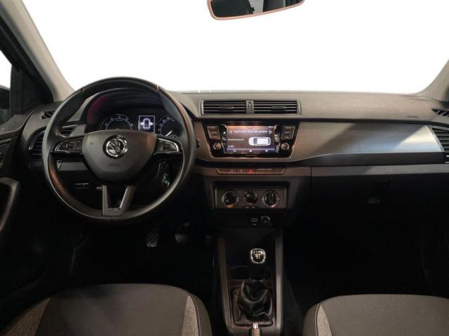 Skoda Fabia image 5