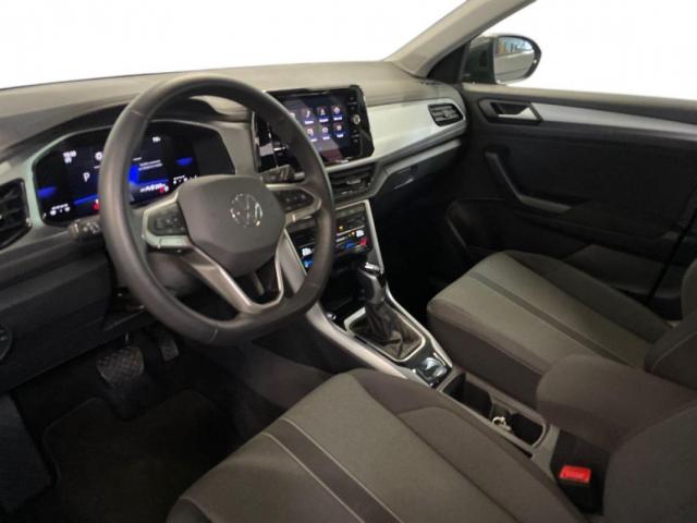 Volkswagen T-Roc image 3