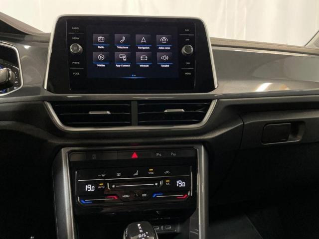 Volkswagen T-Roc image 8