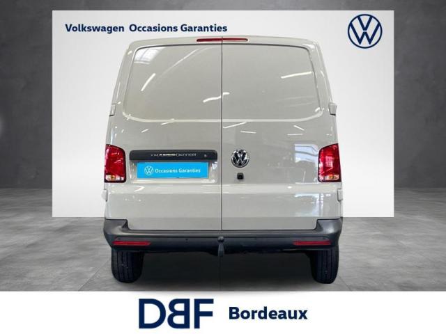 Volkswagen Transporter image 9
