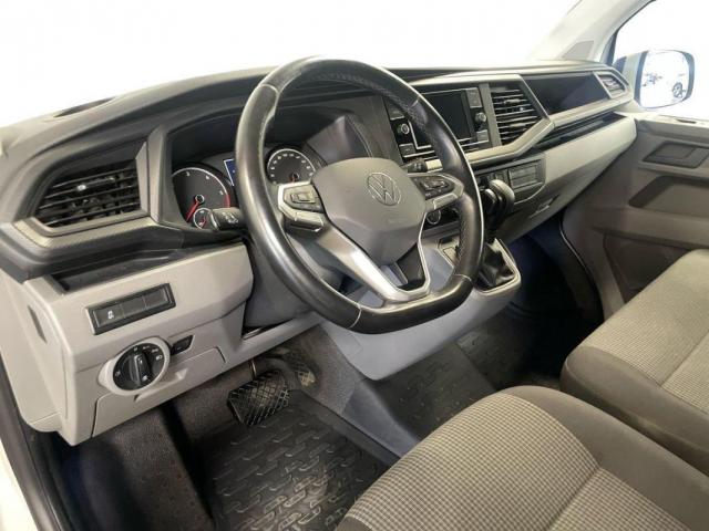 Volkswagen Transporter image 3