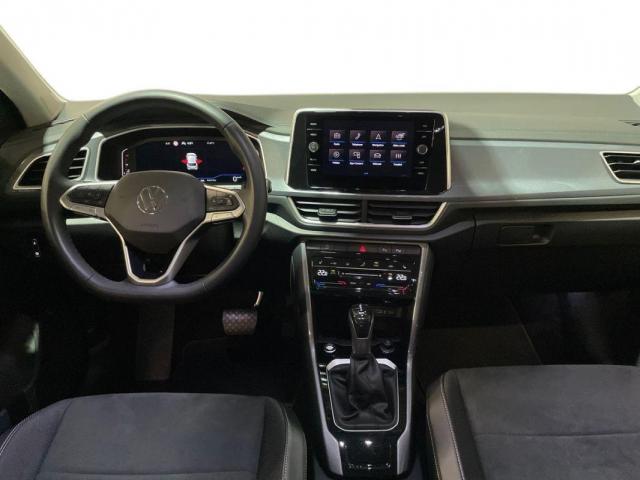 Volkswagen T-Roc image 2