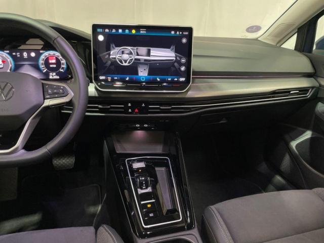 Volkswagen Golf image 4