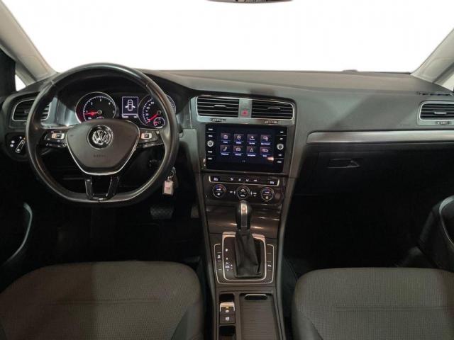 Volkswagen Golf image 1