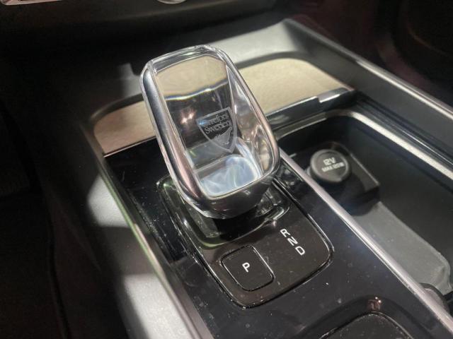 Volvo Xc60 image 1