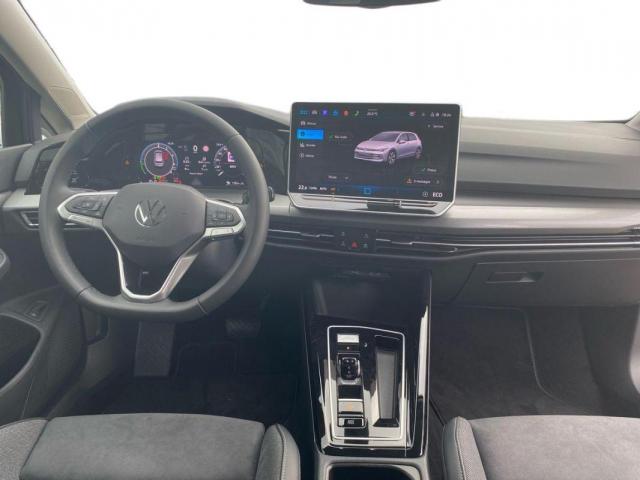 Volkswagen Golf image 7