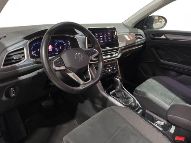 Volkswagen T-Roc image 5