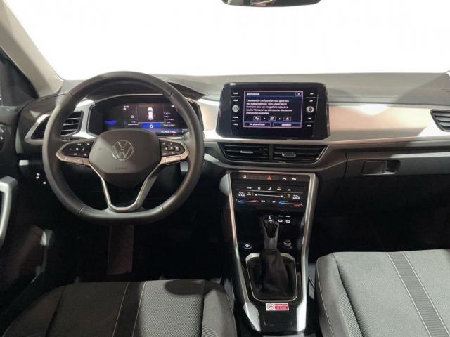 Volkswagen T-Roc image 9
