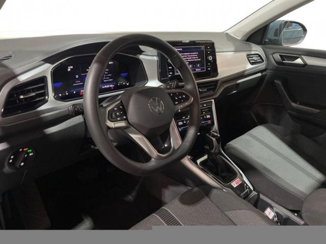 Volkswagen T-Roc image 7