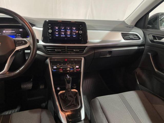 Volkswagen T-Roc image 1