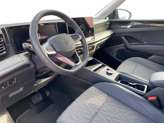 Volkswagen Tiguan image 8