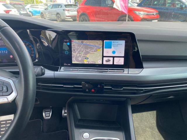 Volkswagen Golf image 8