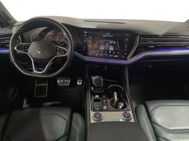 Volkswagen Touareg image 8