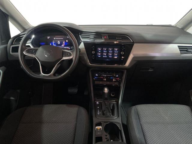 Volkswagen Touran image 5