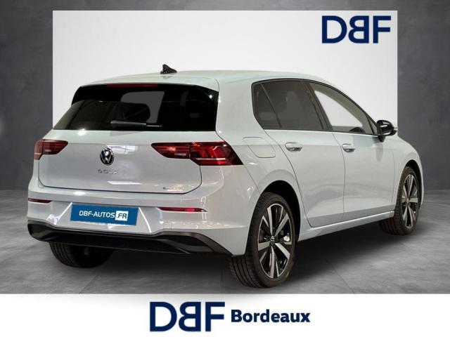 Volkswagen Golf image 9