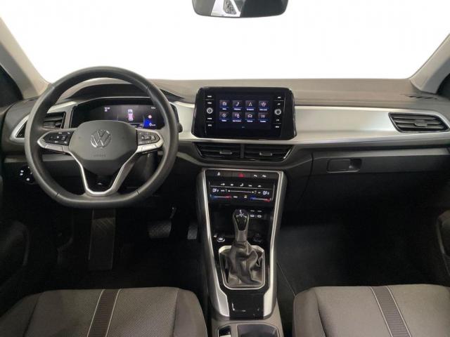 Volkswagen T-Roc image 6