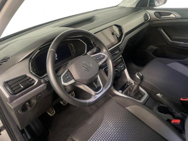 Volkswagen T-Cross image 2