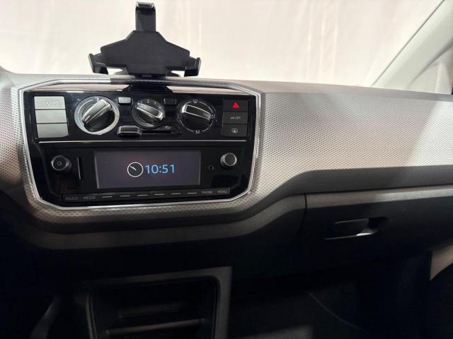 Volkswagen Up! image 8