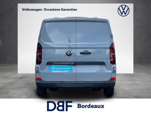 Volkswagen Transporter image 8
