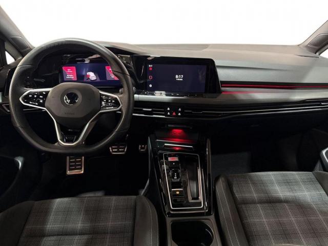 Volkswagen Golf image 6