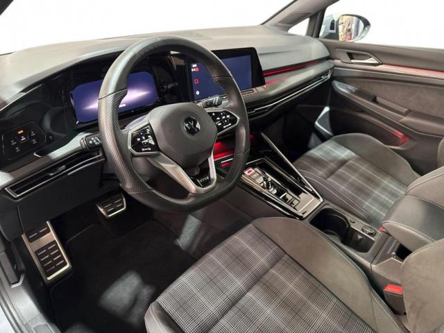 Volkswagen Golf image 5