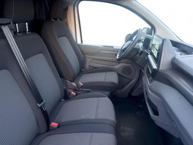 Volkswagen Transporter image 6