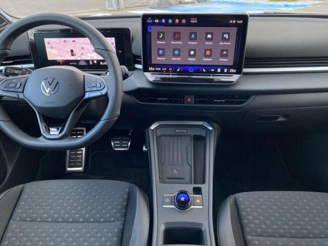 Volkswagen T-Roc image 5