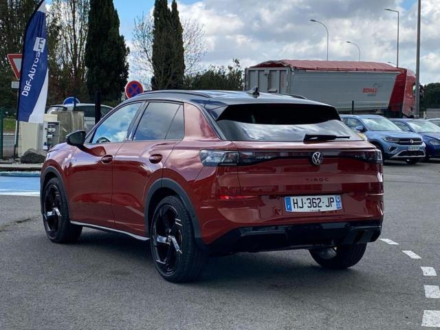 Volkswagen T-Roc image 6