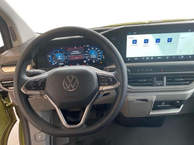 Volkswagen Transporter image 8