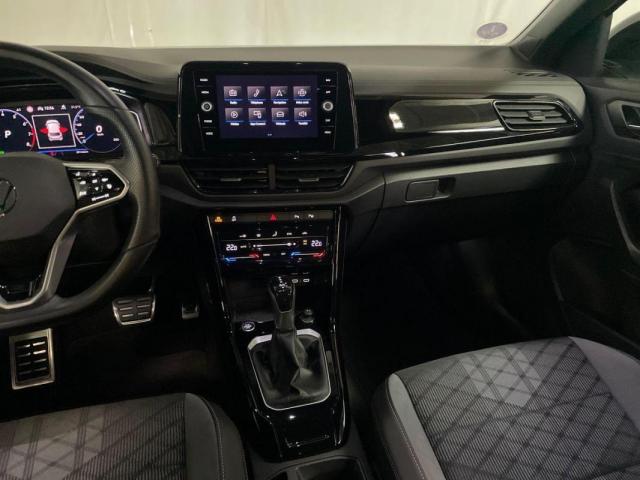 Volkswagen T-Roc image 2