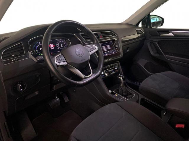 Volkswagen Tiguan image 8