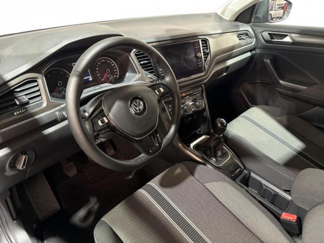 Volkswagen T-Roc image 4