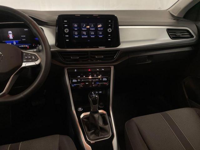 Volkswagen T-Roc image 7